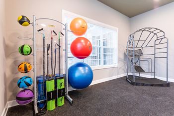 State-of-the-art 24/7 fitness center